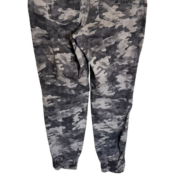Spanx Stretch Twill Cargo Jogger Camo Pull On Ankle Length In Gray Size Medium - Picture 9 of 12